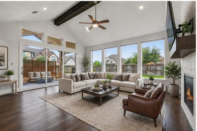 11203 Whitecap Bay Circle, Cypress, TX 77433