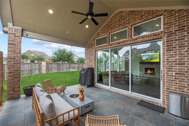 11203 Whitecap Bay Circle, Cypress, TX 77433