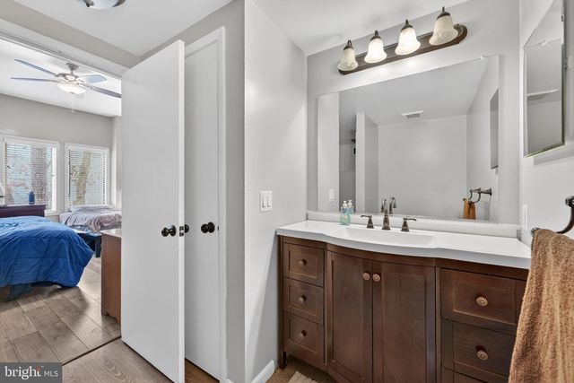 71 FORREST HILLS DR, Voorhees, NJ 08043