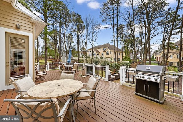 71 FORREST HILLS DR, Voorhees, NJ 08043