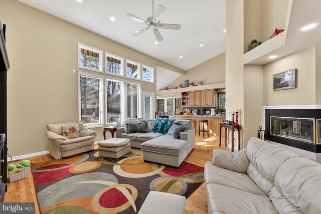 71 FORREST HILLS DR, Voorhees, NJ 08043