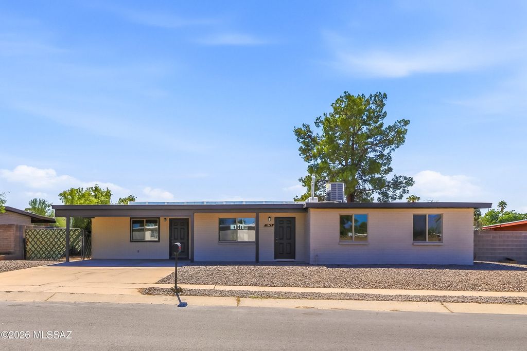 3742 S Chesin Drive, Tucson, AZ 85730