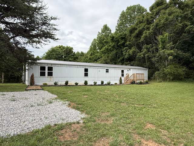 8149 McMinnville Hwy, Doyle, TN 38559