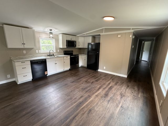 8149 McMinnville Hwy, Doyle, TN 38559