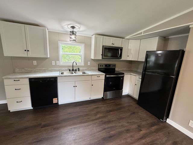 8149 McMinnville Hwy, Doyle, TN 38559