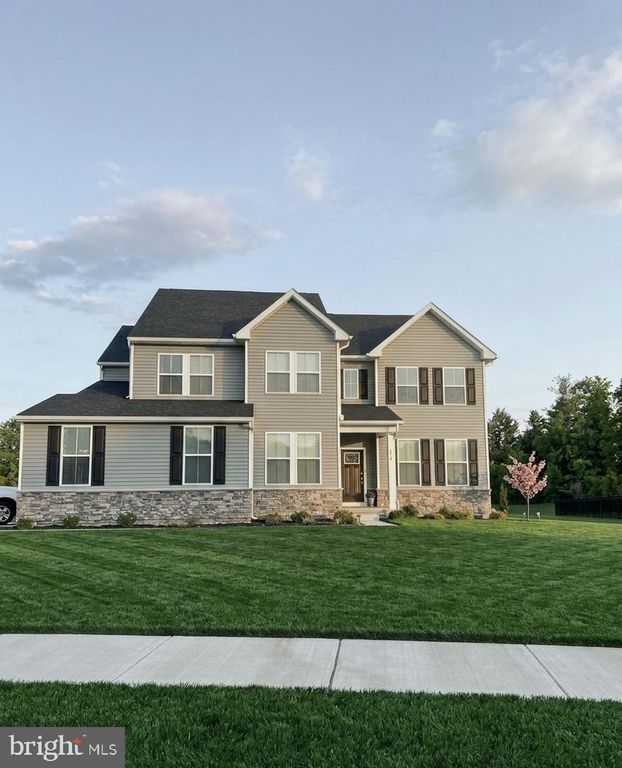 118 GOLDLEAF DR W, Middletown, DE 19709