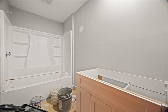 300-C Prospect Hill St, Taunton, MA 02780