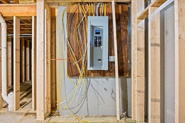 300-C Prospect Hill St, Taunton, MA 02780