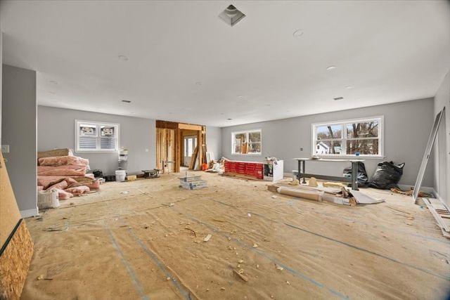 300-C Prospect Hill St, Taunton, MA 02780