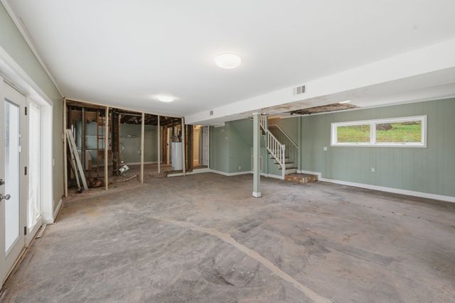 827 Redwood Dr, Nashville, TN 37220