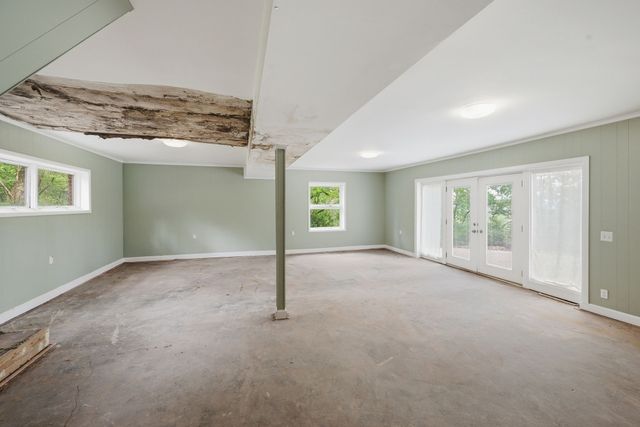 827 Redwood Dr, Nashville, TN 37220