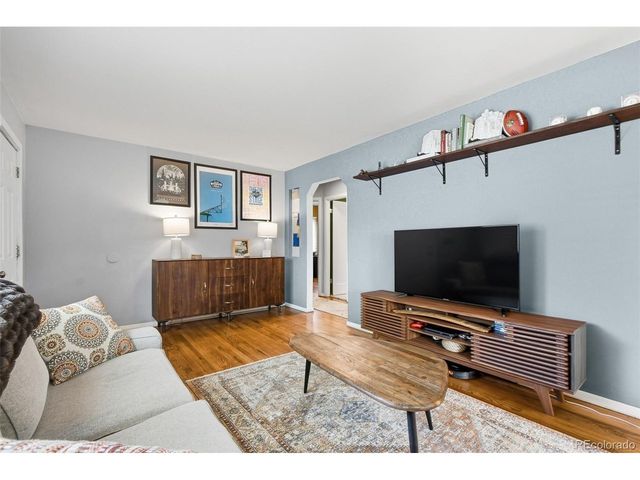 930 S Bryant St, Denver, CO 80219