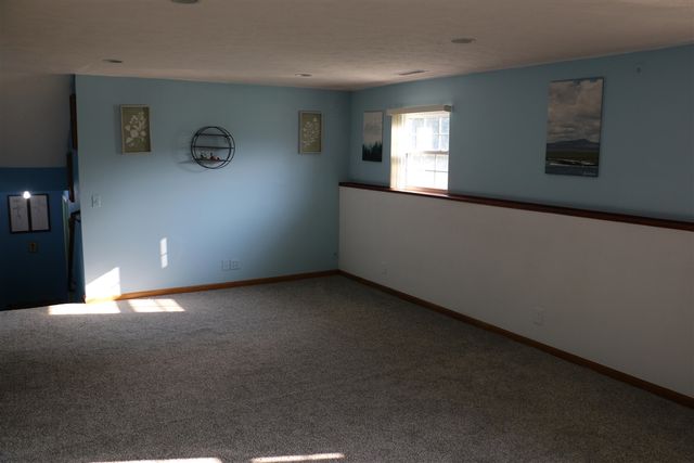 2591 W Pine Lane, Holland, MI 49424
