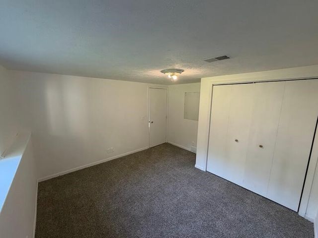 2591 W Pine Lane, Holland, MI 49424