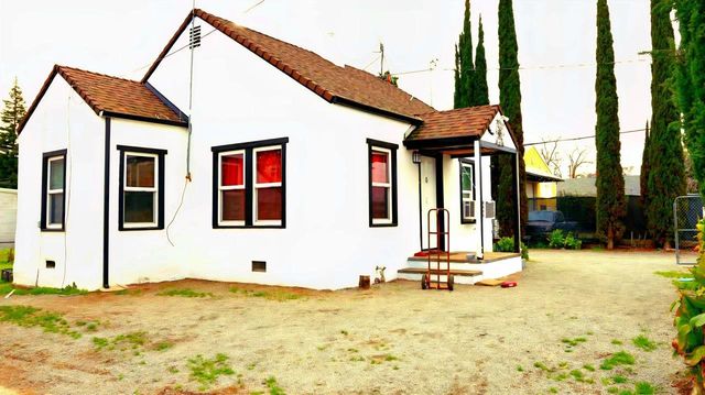 1332 Dixieanne Ave, Sacramento, CA 95815