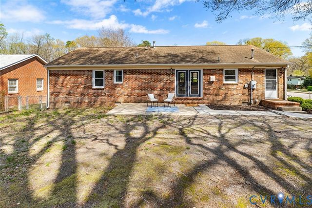 1946 Bishop St, Petersburg, VA 23805