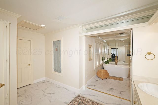 2419 S HUGHES Street, Amarillo, TX 79109