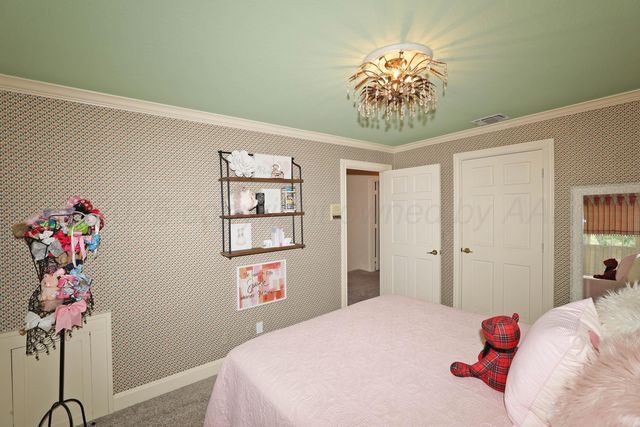 2419 S HUGHES Street, Amarillo, TX 79109