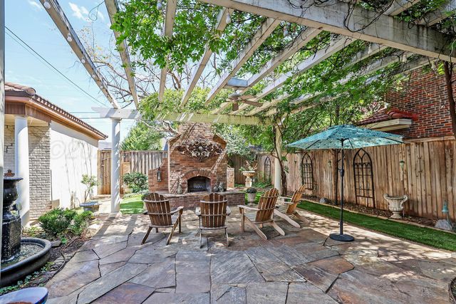 2419 S HUGHES Street, Amarillo, TX 79109