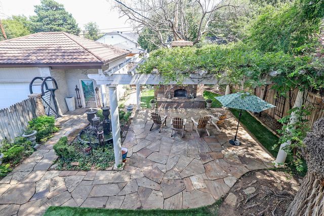 2419 S HUGHES Street, Amarillo, TX 79109