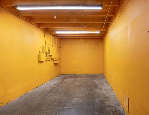 2967 Manor RD, Austin, TX 78722