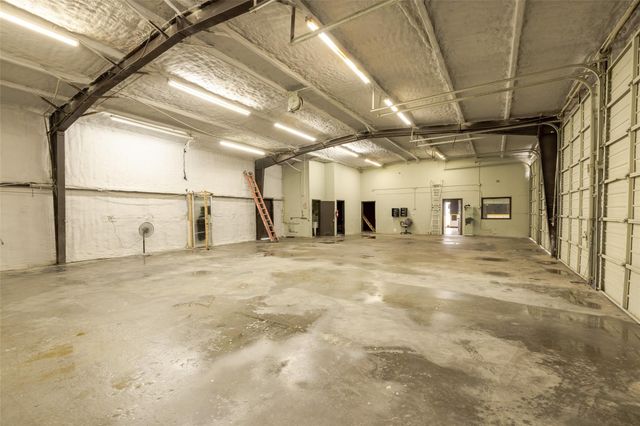 2967 Manor RD, Austin, TX 78722