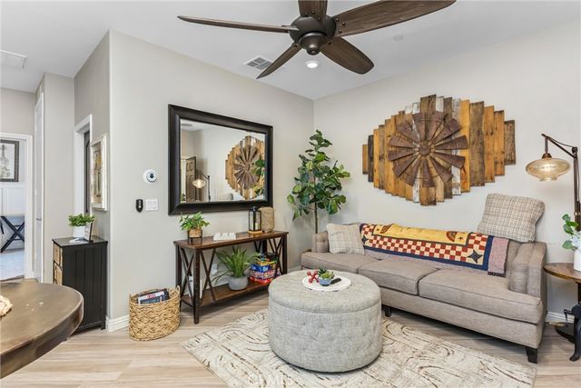 1910 Clementine Street, Redlands, CA 92374