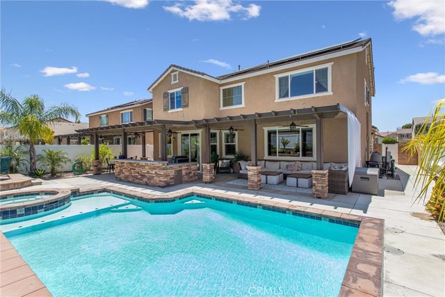1910 Clementine Street, Redlands, CA 92374