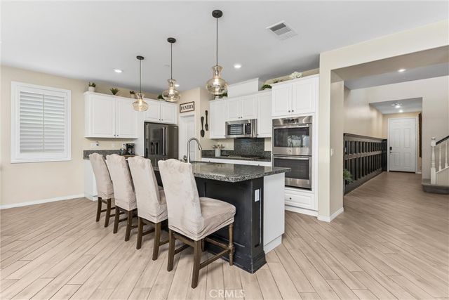 1910 Clementine Street, Redlands, CA 92374