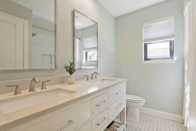 4103 Oak Creek DR, Austin, TX 78727
