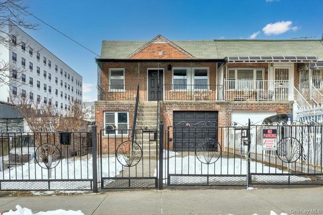 3523 Laconia Avenue, Bronx, NY 10469