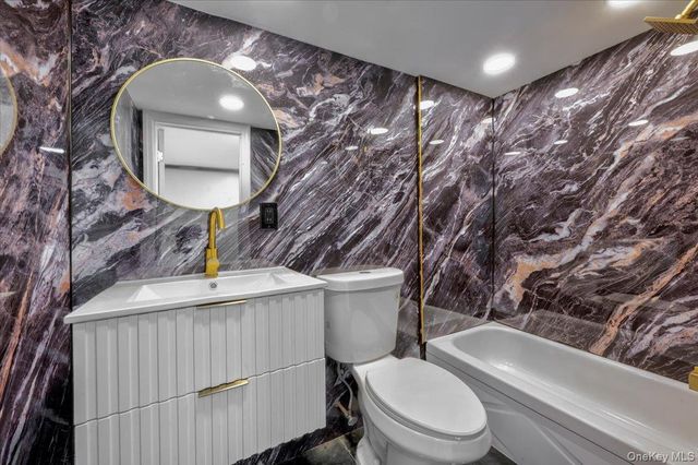 3523 Laconia Avenue, Bronx, NY 10469