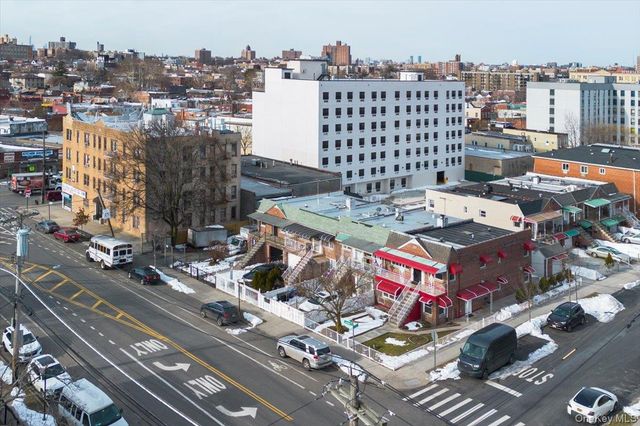 3523 Laconia Avenue, Bronx, NY 10469