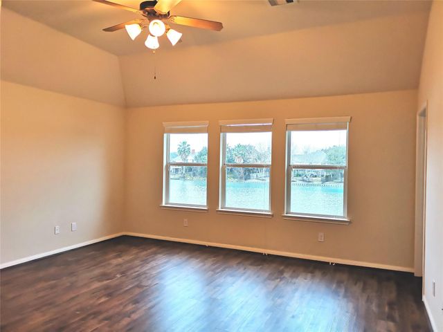 2302 Waterford Park Street, Missouri City, TX 77459