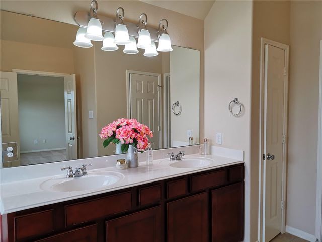2302 Waterford Park Street, Missouri City, TX 77459