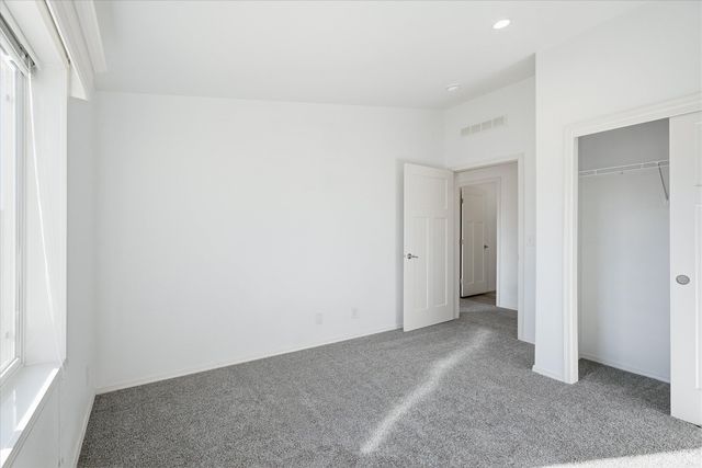 300 Luman Road 197, Phoenix, OR 97535