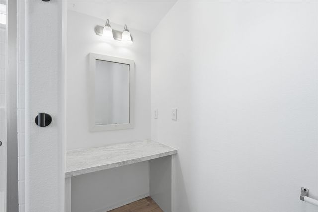 300 Luman Road 197, Phoenix, OR 97535