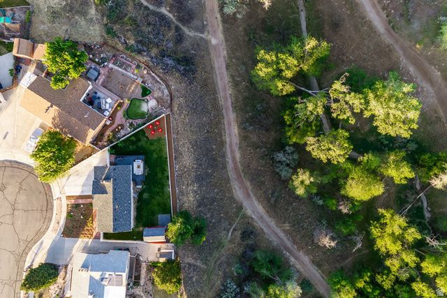 318 E DAVID CIR, Sandy, UT 84070