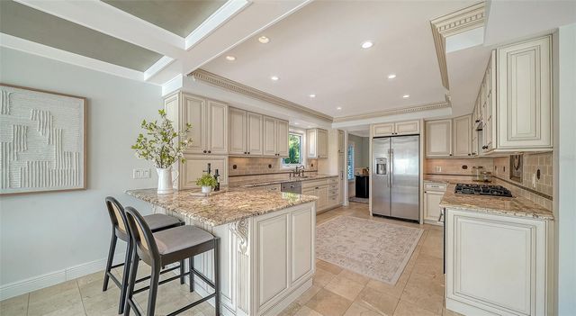 4712 HIGEL AVENUE, Sarasota, FL 34242