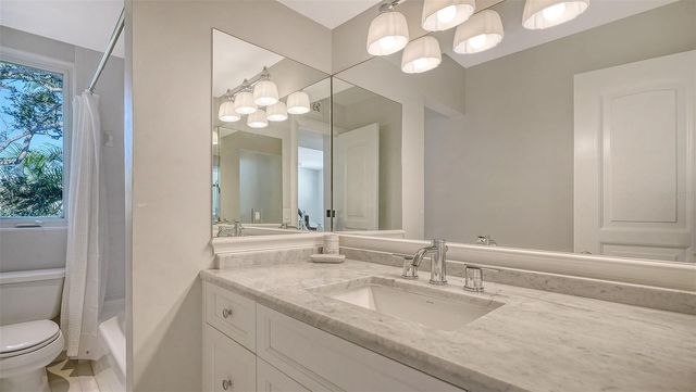 4712 HIGEL AVENUE, Sarasota, FL 34242