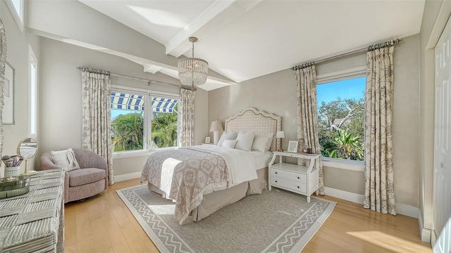 4712 HIGEL AVENUE, Sarasota, FL 34242