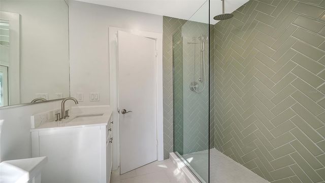 4712 HIGEL AVENUE, Sarasota, FL 34242