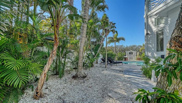 4712 HIGEL AVENUE, Sarasota, FL 34242