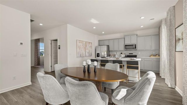 182 Aster Avenue, Locust Grove, GA 30248