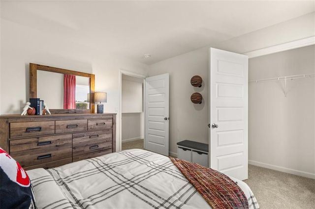 182 Aster Avenue, Locust Grove, GA 30248