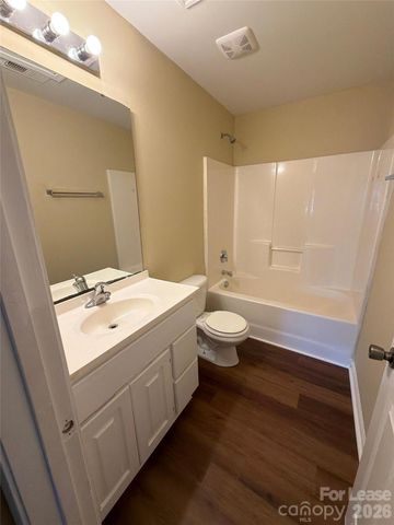 9329 Kendall Drive, Charlotte, NC 28214