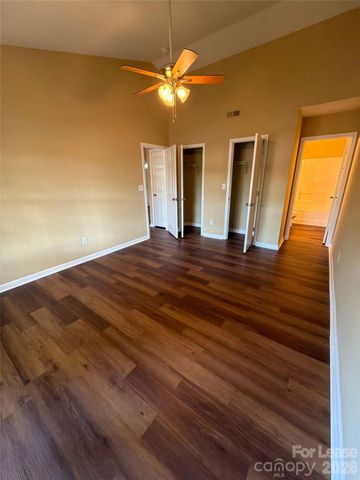 9329 Kendall Drive, Charlotte, NC 28214