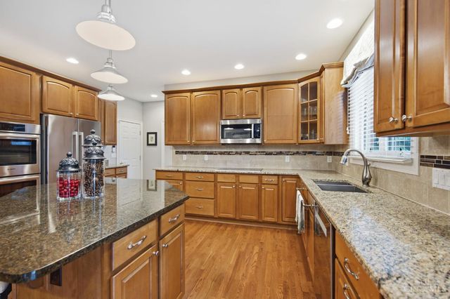 5564 Oak View Drive, Hamilton Twp, OH 45039