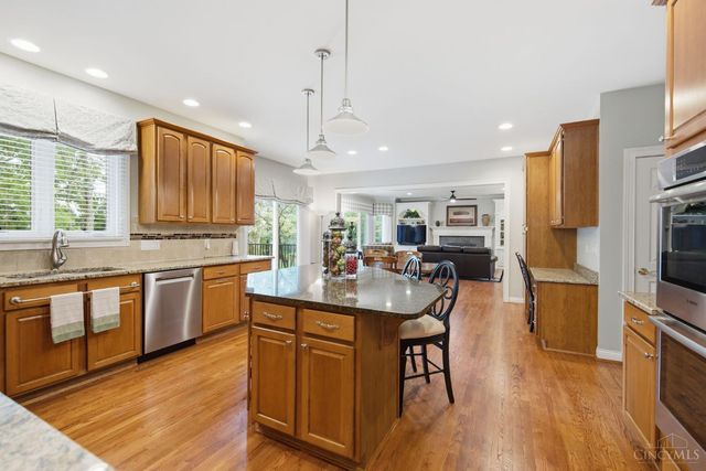 5564 Oak View Drive, Hamilton Twp, OH 45039