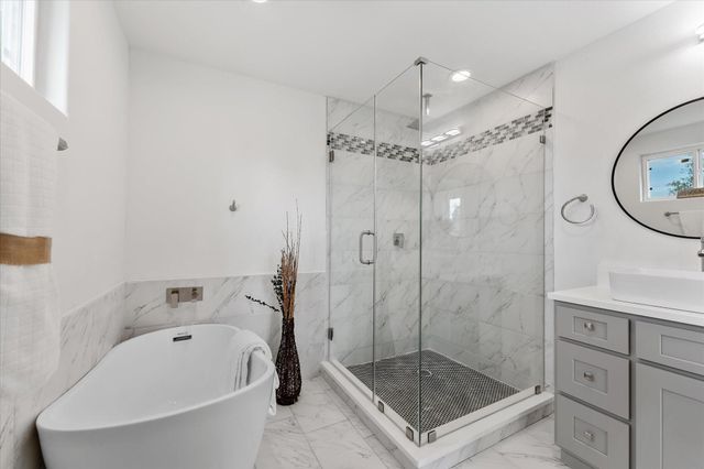 311 Road 51021, Cleveland, TX 77327